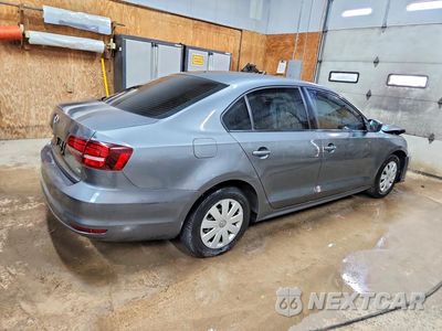 Trzecie zdjęcie samochodu z tyłu: 2016 VOLKSWAGEN JETTA S VIN:3VW267AJXGM354202 - miniatura