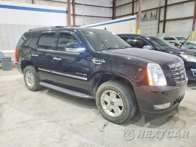 Czwarte zdjęcie samochodu z boku: 2013 CADILLAC ESCALADE LUXURY VIN:1GYS4BEF2DR101736 - miniatura