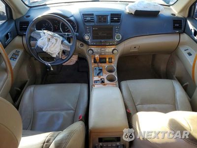 Zdjęcie 8 z 14 samochodu: 2008 TOYOTA HIGHLANDER HYBRID LIMITED VIN:JTEEW44A682010297 - miniatura