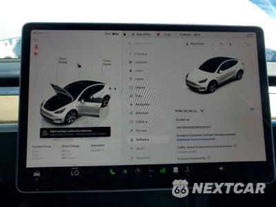 Zdjęcie 9 z 13 samochodu: 2024 TESLA MODEL Y VIN:7SAYGDED2RF035707 - miniatura