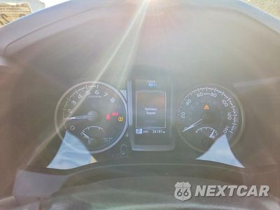 Zdjęcie 9 z 13 samochodu: 2022 TOYOTA TACOMA TRD OFF-ROAD VIN:3TMDZ5BN6NM136392 - miniatura