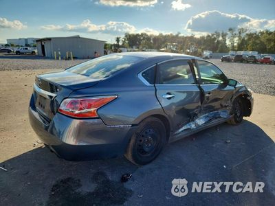 Trzecie zdjęcie samochodu z tyłu: 2015 NISSAN ALTIMA 2.5 S VIN:1N4AL3AP8FC136236 - miniatura