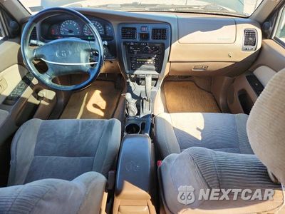 Zdjęcie 8 z 13 samochodu: 1999 TOYOTA 4RUNNER SR5 VIN:JT3HN86R8X0258418 - miniatura