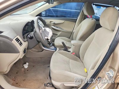 Zdjęcie 7 z 12 samochodu: 2010 TOYOTA COROLLA BASE VIN:1NXBU4EE2AZ285332 - miniatura