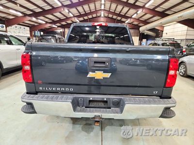 Zdjęcie 6 z 12 samochodu: 2018 CHEVROLET SILVERADO K1500 LT VIN:3GCUKREC3JG546145 - miniatura