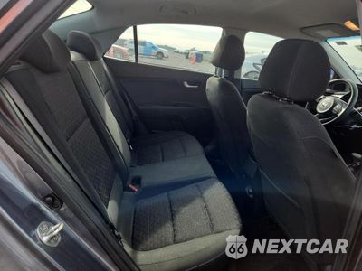 Zdjęcie 10 z 12 samochodu: 2019 KIA RIO S VIN:3KPA24ABXKE197548 - miniatura