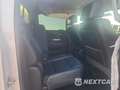 Zdjęcie 10 z 12 samochodu: 2018 CHEVROLET SILVERADO K1500 LTZ VIN:3GCUKSEC1JG441661 - miniatura