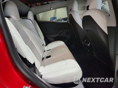 Zdjęcie 10 z 13 samochodu: 2022 TESLA MODEL Y VIN:7SAYGDEF9NF540204 - miniatura