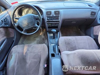 Zdjęcie 8 z 12 samochodu: 1995 SUBARU LEGACY L VIN:4S3BK6352S7356800 - miniatura