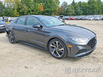 Czwarte zdjęcie samochodu z boku: 2023 HYUNDAI SONATA SEL PLUS VIN:KMHL44J25PA274934 - miniatura