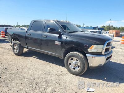 Czwarte zdjęcie samochodu z boku: 2015 RAM 2500 ST VIN:3C6UR5CL7FG655293 - miniatura