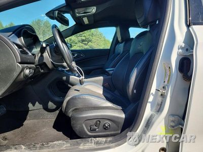 Zdjęcie 7 z 12 samochodu: 2015 CHRYSLER 200 S VIN:1C3CCCDG9FN543831 - miniatura