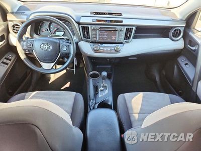 Zdjęcie 8 z 12 samochodu: 2014 TOYOTA RAV4 XLE VIN:2T3RFREV6EW206389 - miniatura