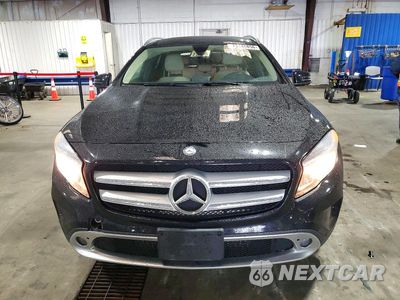 Piąte zdjęcie samochodu w środku: 2015 MERCEDES-BENZ GLA 250 4MATIC VIN:WDCTG4GB5FJ179222 - miniatura