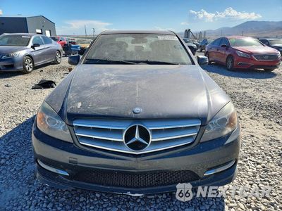 Piąte zdjęcie samochodu w środku: 2011 MERCEDES-BENZ C 300 4MATIC VIN:WDDGF8BB4BR146951 - miniatura