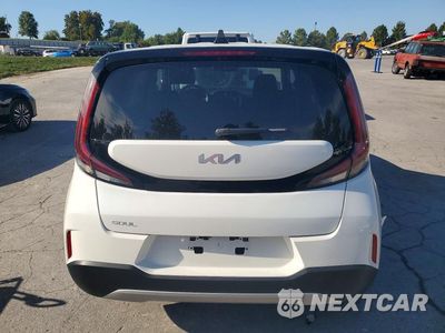 Zdjęcie 6 z 12 samochodu: 2025 KIA SOUL LX VIN:KNDJ23AU4S7262227 - miniatura