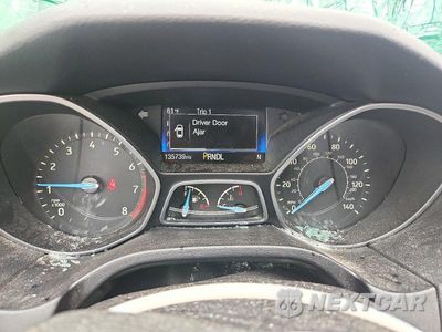Zdjęcie 9 z 12 samochodu: 2016 FORD FOCUS SE VIN:1FADP3K23GL270223 - miniatura