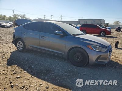 Czwarte zdjęcie samochodu z boku: 2017 HYUNDAI ELANTRA SE VIN:KMHD74LF5HU116511 - miniatura