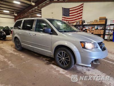 Czwarte zdjęcie samochodu z boku: 2016 DODGE GRAND CARAVAN SE VIN:2C4RDGBG6GR366379 - miniatura