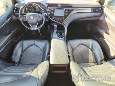 Zdjęcie 8 z 12 samochodu: 2019 TOYOTA CAMRY SE VIN:4T1B11HK2KU721767 - miniatura