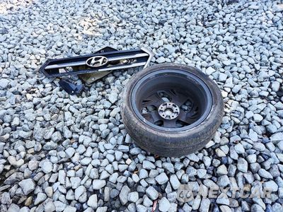 Zdjęcie 13 z 14 samochodu: 2016 HYUNDAI TUCSON SPORT VIN:KM8J3CA29GU233225 - miniatura