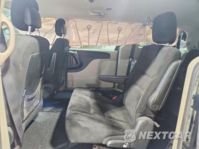 Zdjęcie 11 z 13 samochodu: 2014 DODGE GRAND CARAVAN SE VIN:2C4RDGBG8ER365568 - miniatura