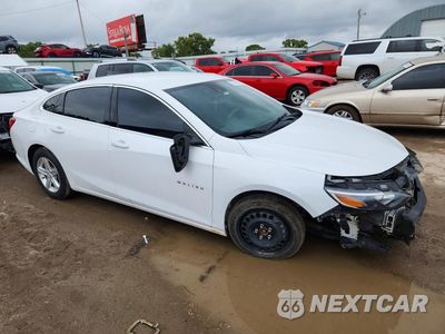 Czwarte zdjęcie samochodu z boku: 2019 CHEVROLET MALIBU LS VIN:1G1ZC5ST1KF207542 - miniatura
