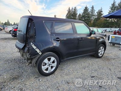 Trzecie zdjęcie samochodu z tyłu: 2018 KIA SOUL BASE VIN:KNDJN2A22J7557647 - miniatura