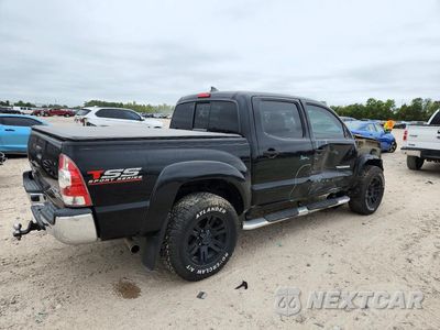 Trzecie zdjęcie samochodu z tyłu: 2015 TOYOTA TACOMA DOUBLE CAB PRERUNNER VIN:5TFJU4GN8FX076597 - miniatura