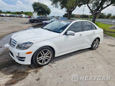 2013 MERCEDES-BENZ C 250 WDDGF4HB0DA862537 - główne zdjęcie licytacji z USA - miniatura