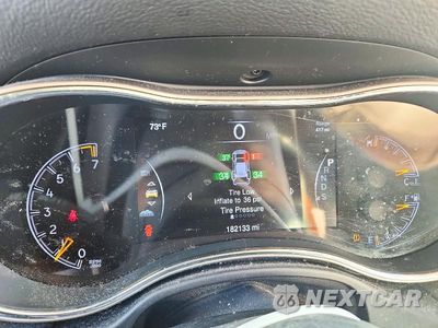 Zdjęcie 9 z 12 samochodu: 2015 JEEP GRAND CHEROKEE LIMITED VIN:1C4RJFBG5FC950718 - miniatura