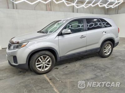 2014 KIA SORENTO LX 5XYKT3A62EG443711 - główne zdjęcie licytacji z USA - miniatura