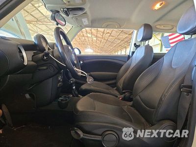 Zdjęcie 7 z 12 samochodu: 2013 MINI COOPER VIN:WMWSU3C56DT546888 - miniatura
