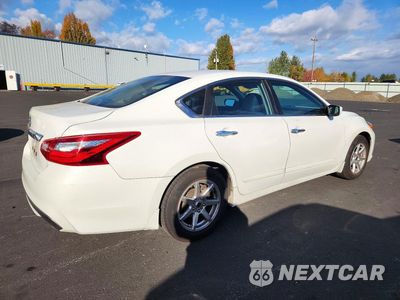 Trzecie zdjęcie samochodu z tyłu: 2016 NISSAN ALTIMA 2.5 S VIN:1N4AL3AP4GN343910 - miniatura