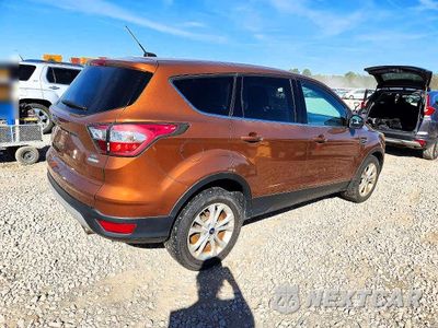 Trzecie zdjęcie samochodu z tyłu: 2017 FORD ESCAPE SE VIN:1FMCU0GD4HUA21394 - miniatura
