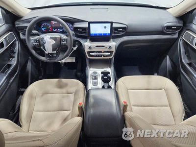 Zdjęcie 8 z 13 samochodu: 2023 FORD EXPLORER VIN:1FMSK7BH2PGC15679 - miniatura