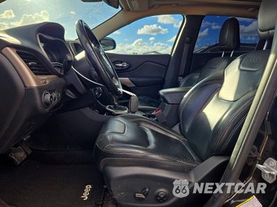 Zdjęcie 7 z 13 samochodu: 2018 JEEP CHEROKEE LIMITED VIN:1C4PJLDB8JD618489 - miniatura
