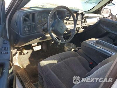 Zdjęcie 8 z 12 samochodu: 2002 CHEVROLET SILVERADO C1500 VIN:1GCEC19V62E173528 - miniatura
