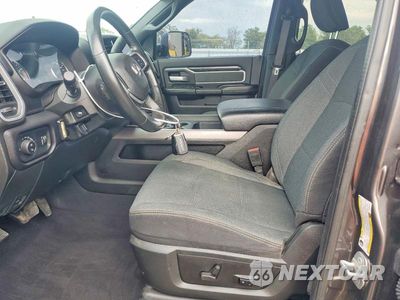 Zdjęcie 7 z 12 samochodu: 2021 RAM 2500 BIG HORN VIN:3C6UR5DL8MG630706 - miniatura