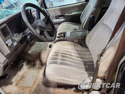 Zdjęcie 7 z 12 samochodu: 1994 GMC SUBURBAN C1500 VIN:1GKEC16K9RJ754098 - miniatura