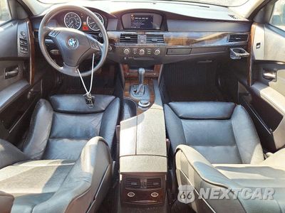 Zdjęcie 8 z 12 samochodu: 2006 BMW 530 XI VIN:WBANF73526CG68653 - miniatura