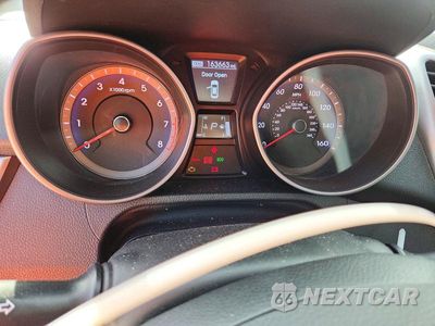 Zdjęcie 9 z 12 samochodu: 2014 HYUNDAI ELANTRA GT BASE VIN:KMHD35LH3EU215004 - miniatura