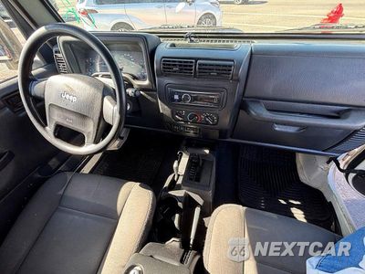 Zdjęcie 9 z 10 samochodu: 2006 JEEP WRANGLER / TJ UNLIMITED VIN:1J4FA44S16P777615 - miniatura