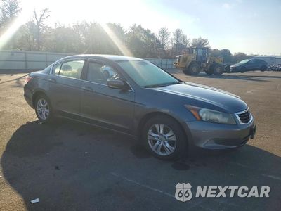 Czwarte zdjęcie samochodu z boku: 2008 HONDA ACCORD LXP VIN:1HGCP26498A060090 - miniatura