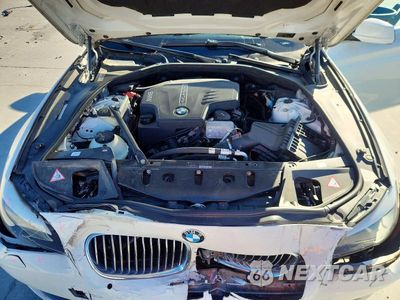 Zdjęcie 11 z 12 samochodu: 2012 BMW 528 XI VIN:WBAXH5C57CDW11522 - miniatura