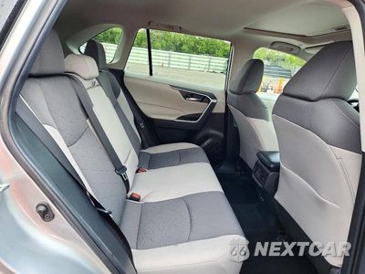 Zdjęcie 11 z 13 samochodu: 2024 TOYOTA RAV4 XLE VIN:2T3W1RFV4RW314659 - miniatura