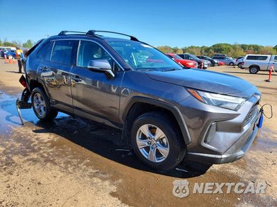 Czwarte zdjęcie samochodu z boku: 2023 TOYOTA RAV4 LE VIN:4T3MWRFV6PU099792 - miniatura