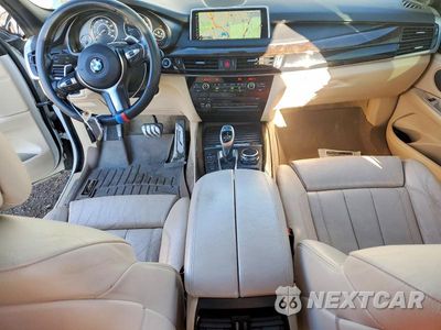 Zdjęcie 8 z 13 samochodu: 2014 BMW X5 XDRIVE35I VIN:5UXKR0C59E0H26616 - miniatura