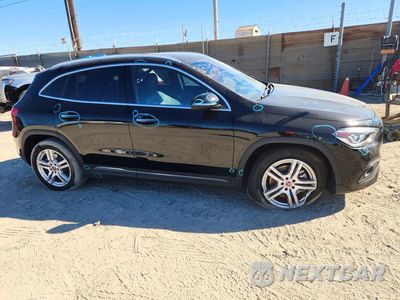 Czwarte zdjęcie samochodu z boku: 2023 MERCEDES-BENZ GLA 250 VIN:W1N4N4GB1PJ433034 - miniatura