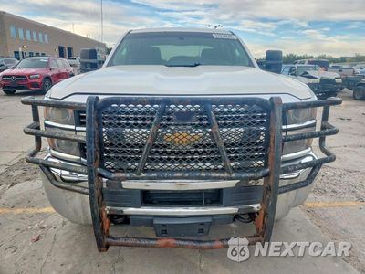 Piąte zdjęcie samochodu w środku: 2015 CHEVROLET SILVERADO K3500 VIN:1GC4KYCG8FF102560 - miniatura
